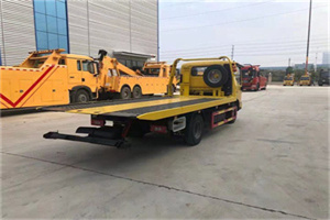 通川非事故拖车