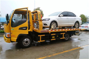 通川附近拖车救援24小时服务热线